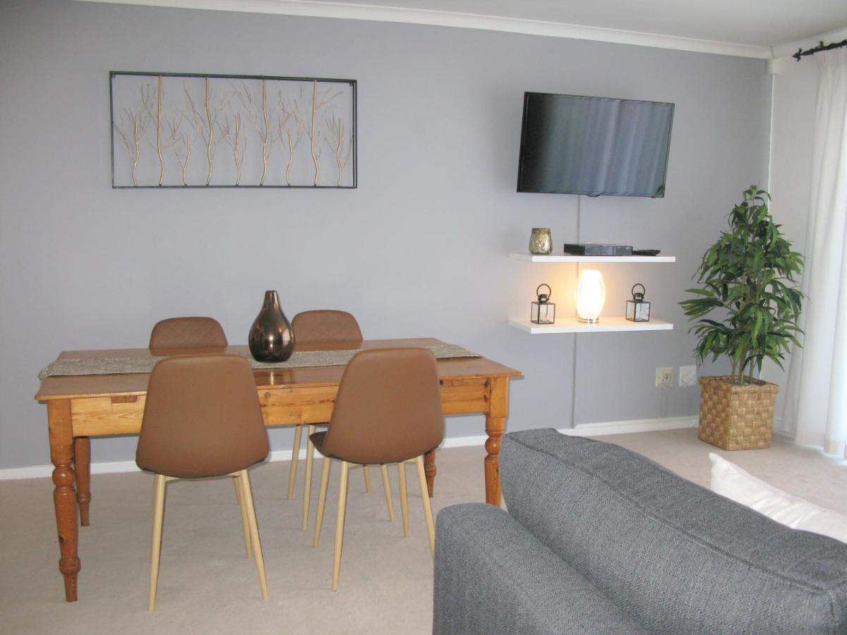 Beachfront Cottage - Hermanus Whale View 外观 照片