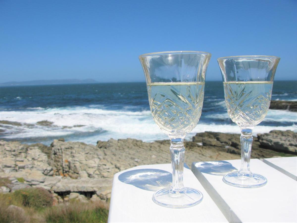 Beachfront Cottage - Hermanus Whale View 外观 照片