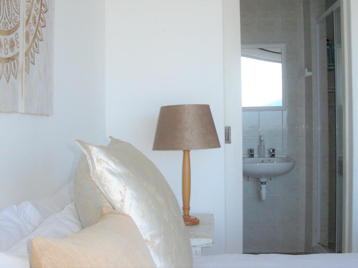 Beachfront Cottage - Hermanus Whale View 外观 照片