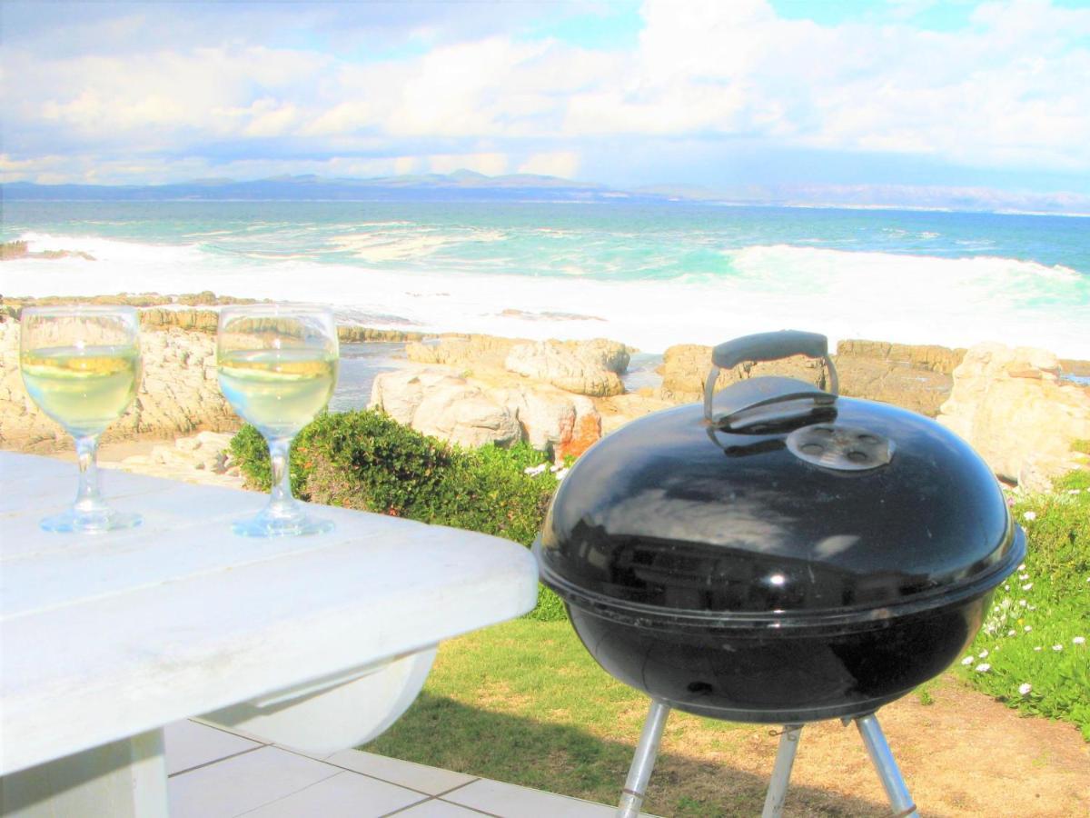 Beachfront Cottage - Hermanus Whale View 外观 照片