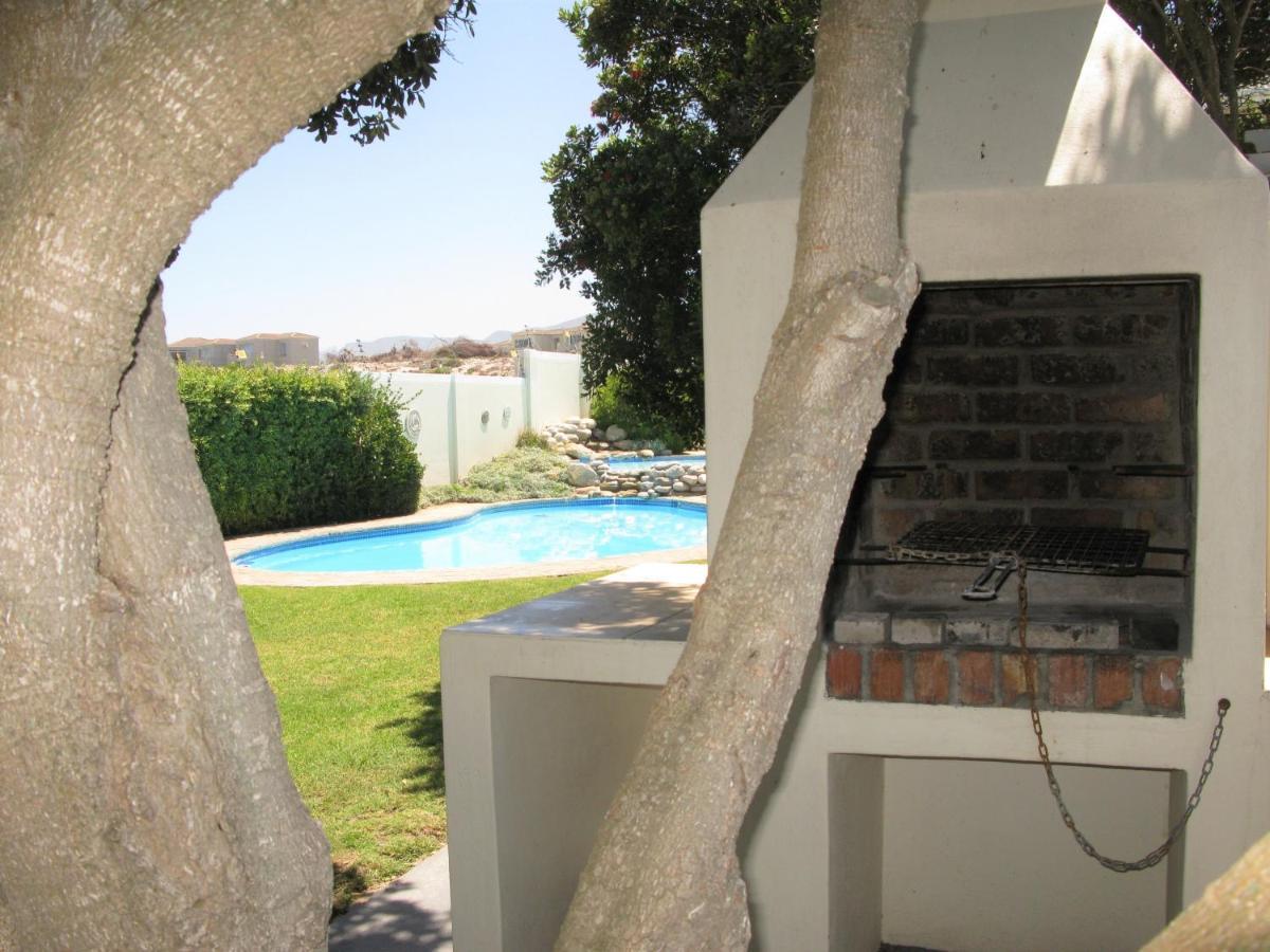 Beachfront Cottage - Hermanus Whale View 外观 照片